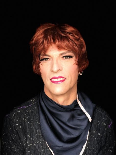 Travestis, Transgenres, voici lABC section de Paris